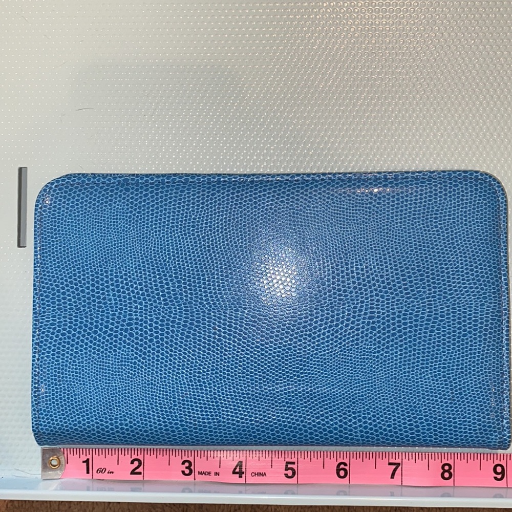 Blue wallet, EUC - Picture 3 of 4